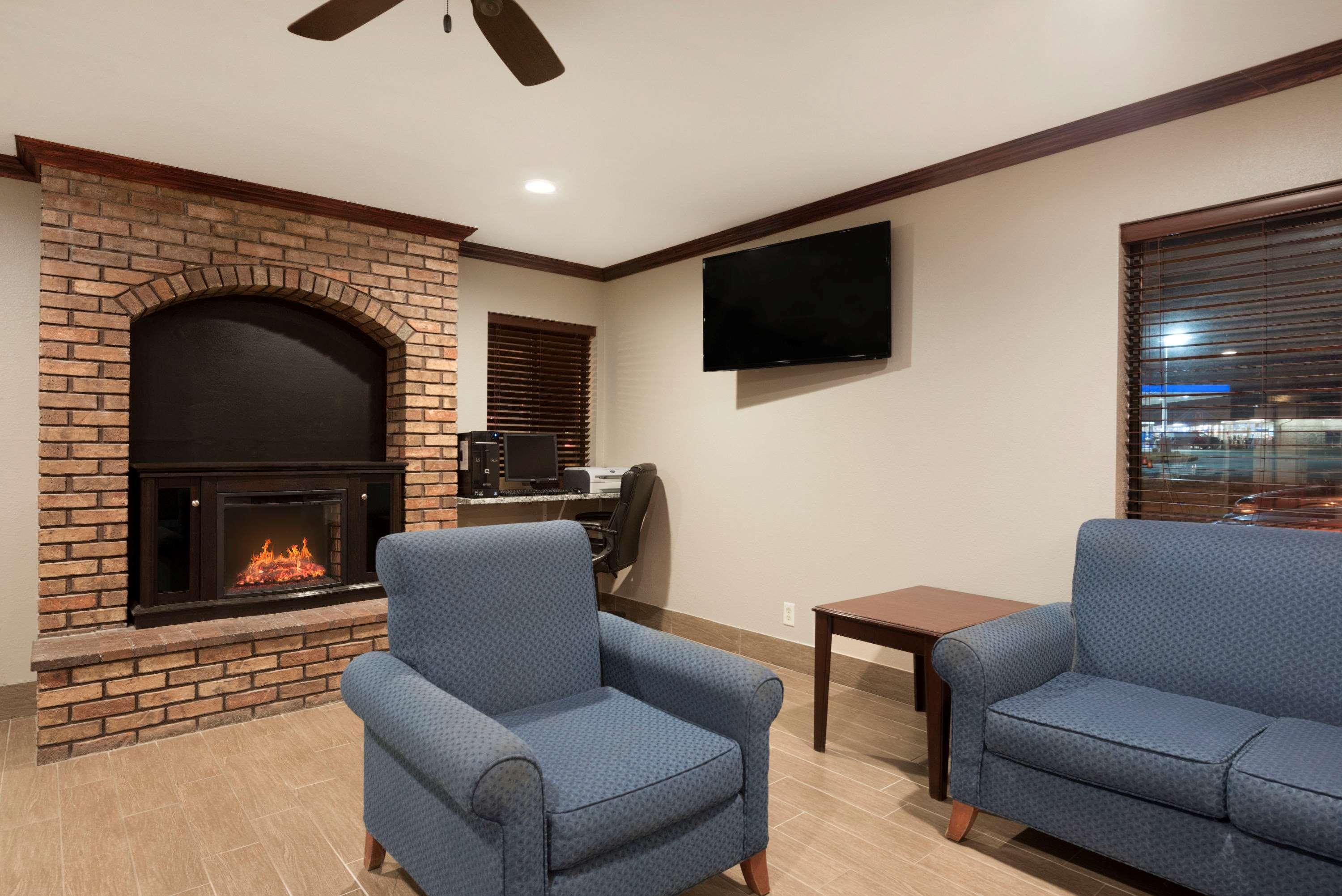 Super 8 By Wyndham 2*