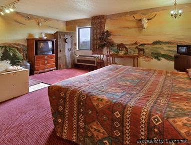 Super 8 By Wyndham Rantoul