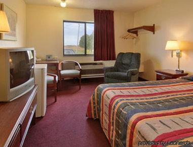 Super 8 By Wyndham 2*