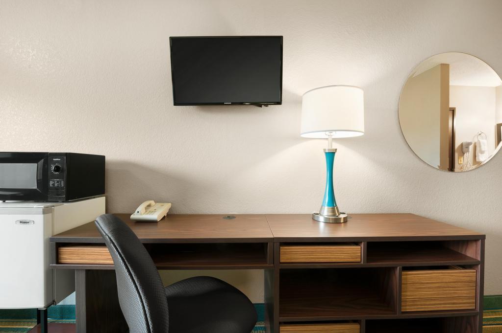 Hotel Super 8 By Wyndham