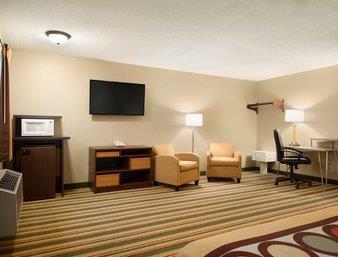 Super 8 By Wyndham Rantoul
